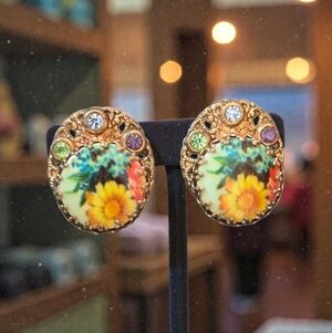 VTG West Germany Earrings Porcelain Floral Rhinestone Gold Tone Filagree Clip-On